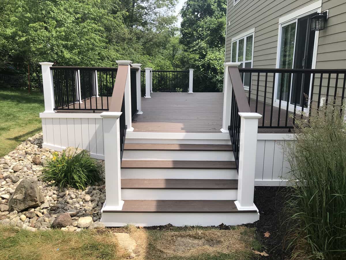 stairs leading up to deck